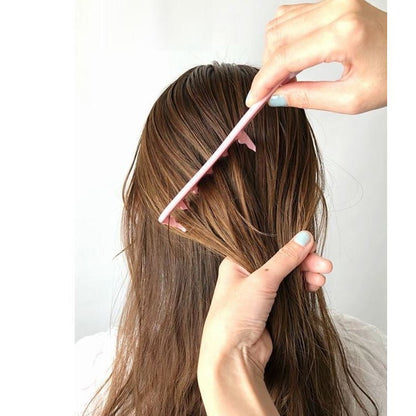 KAI Loose Fluffy Hand-grip style Comb