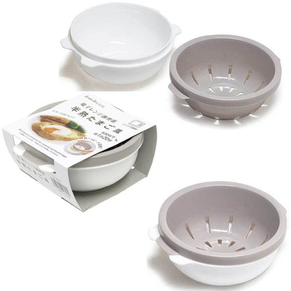 Daiso Microwave Half-Boiled Egg Cooker (Made in Japan)