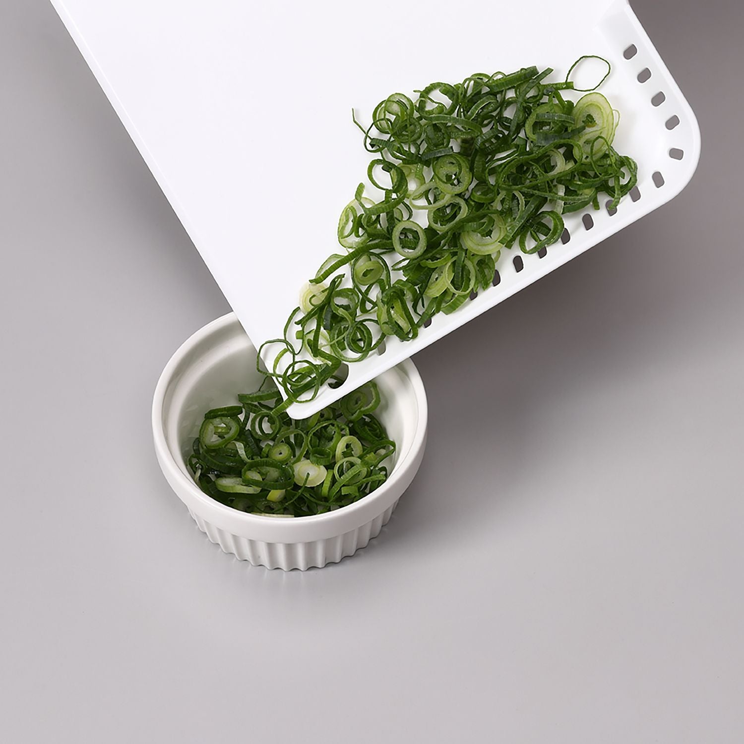 KOKUBO Mini Cutting Board with Draining Edge (Made in Japan)